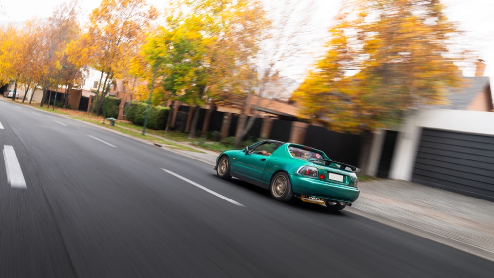 Honda CR-X del Sol en rolling shot durante una sesión de otoño en Santiago, foto 06