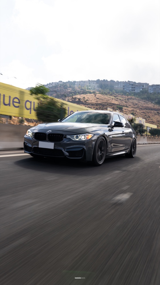 Rolling en carretera a un Ford Mustang y un BMW M, por Hudson Media